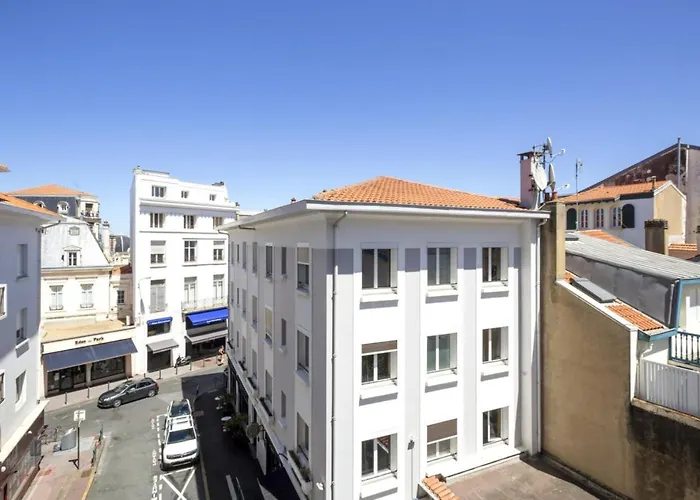 Marbella - Welkeys Апартаменти